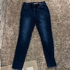 Wall Flower Flirty Curvy High Rise Jeans